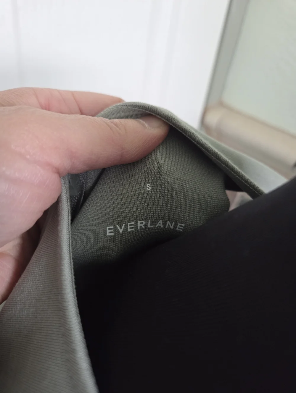 Everlane sleek sleeveless
